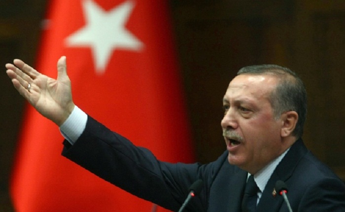 Erdogan warns EU he will sign death penalty law